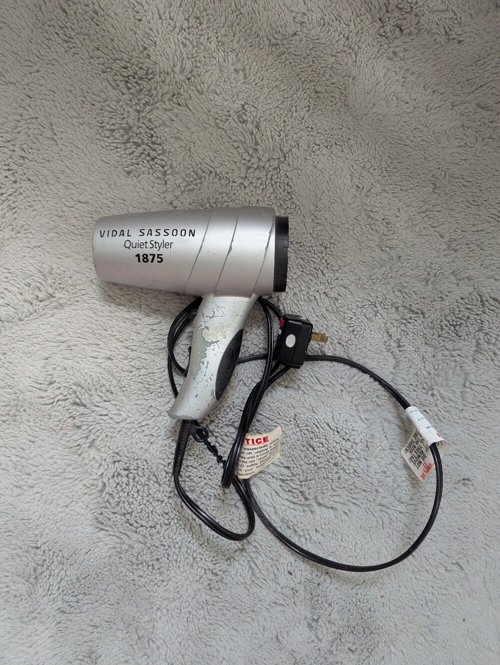 Vidal Sassoon Quiet Styler 1875 Hair Dryer – Silver (Fully Functional)